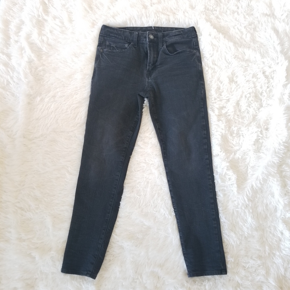 American Eagle Flex jeans